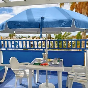 Appartement Aguazul - A Pie De Piscina Y Vistas Al Mar, Puerto del Carmen (Lanzarote)